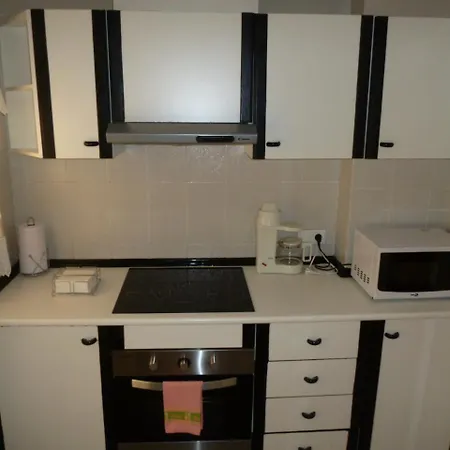 Bahia San Juan - Playa Y Piscina Апартаменты *